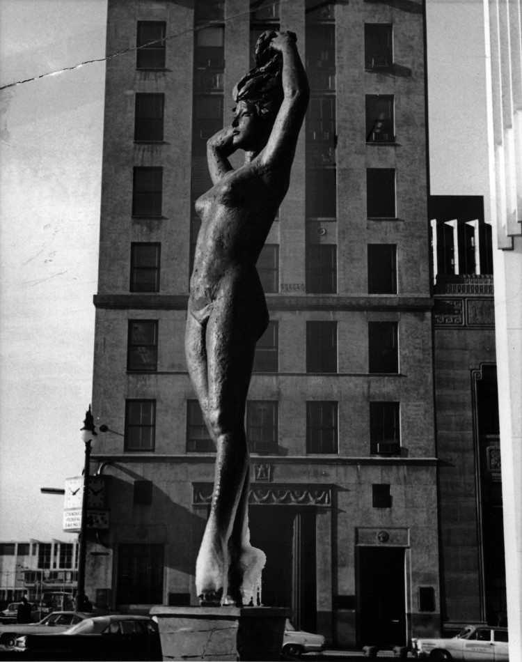Passo di danza-One Woodward